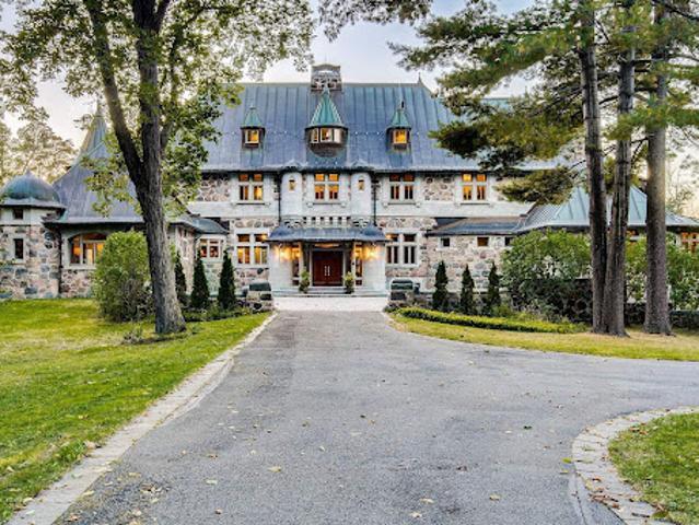 House for sale in Senneville, Quebec