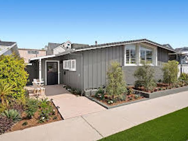 House for sale in Newport Beach