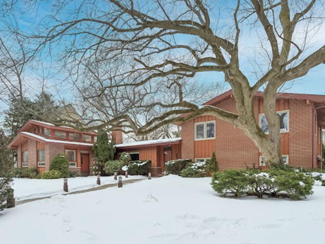 House for sale in Evanston, Illinois