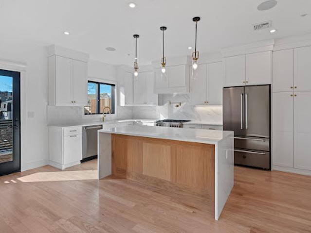 House for sale in Cliffside Park, New Jersey