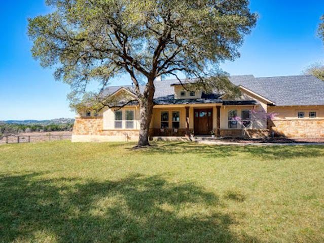 House for sale in Bandera, Texas