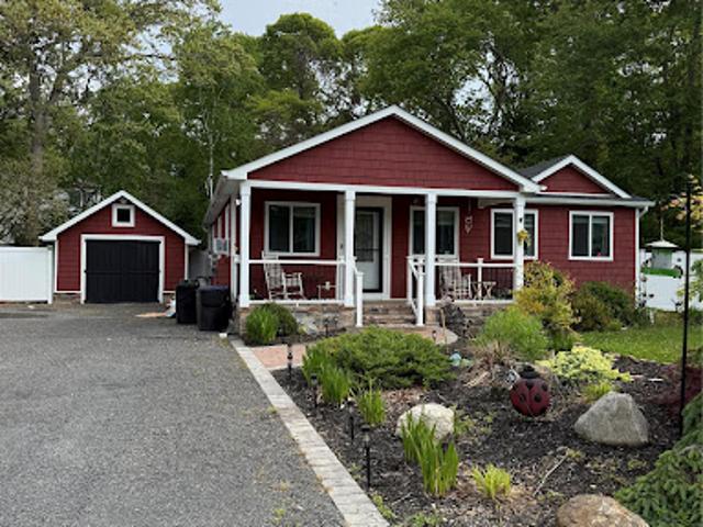 House for sale in Centereach, New York