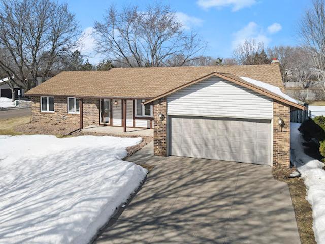 House for sale in Cottage Grove, Minnesota