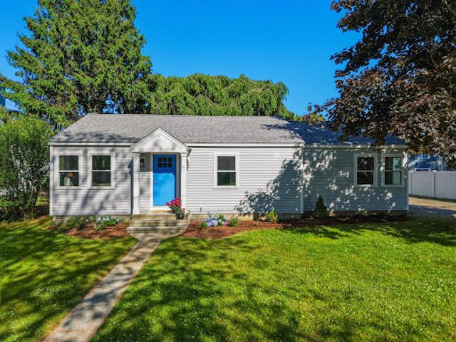 House for sale in Old Saybrook, Connecticut