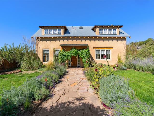 House for sale in Santa Fe, Santa Fe County