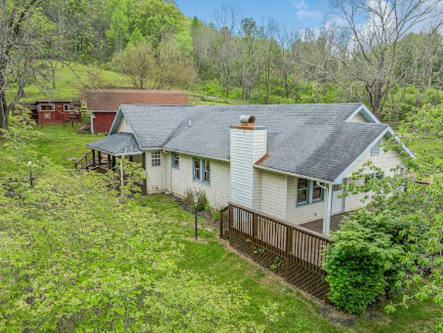 House for sale in Yancey, North Carolina