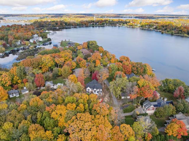 House for sale in Hennepin, Minnesota