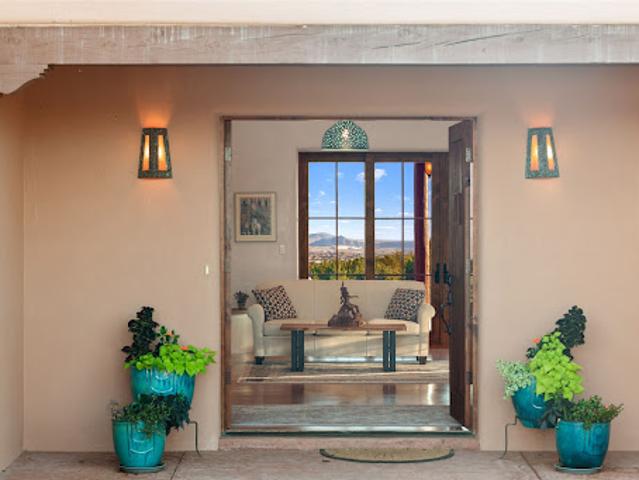 House for sale in Santa Fe, New Mexico