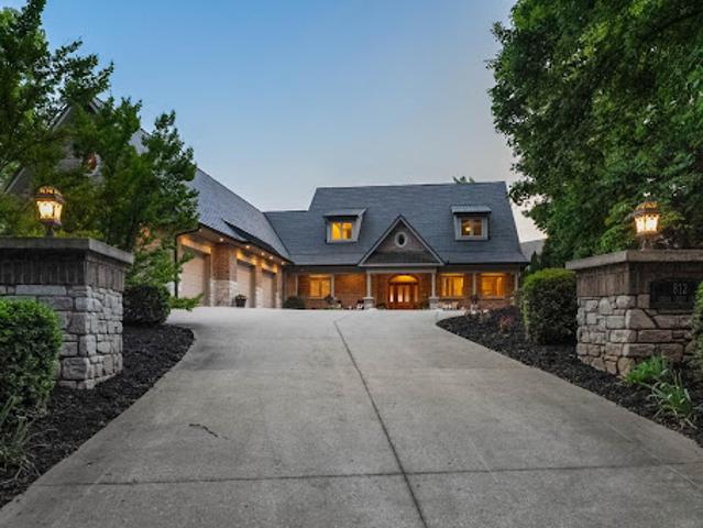 House for sale in Lake Ozark, Missouri