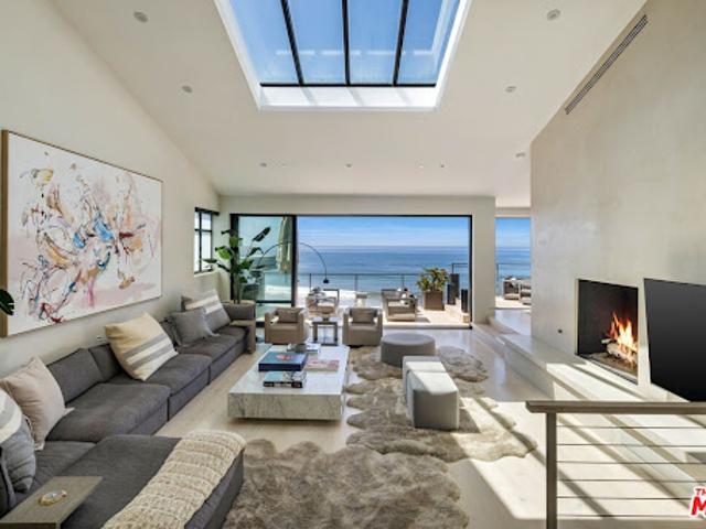 House for sale in Malibu, California