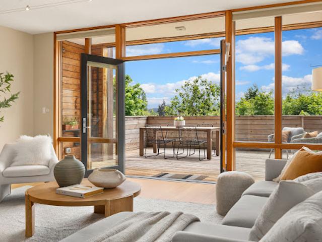 House for sale in Bainbridge Island, Washington