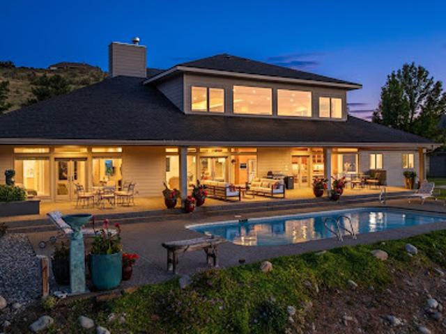 House for sale in Chelan, Washington