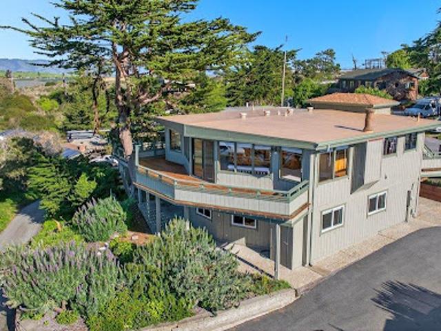 House for sale in Freedom, California