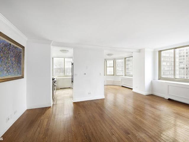 House for sale in Arverne, New York