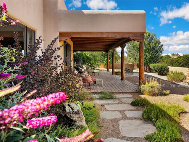 House for sale in Santa Fe, New Mexico