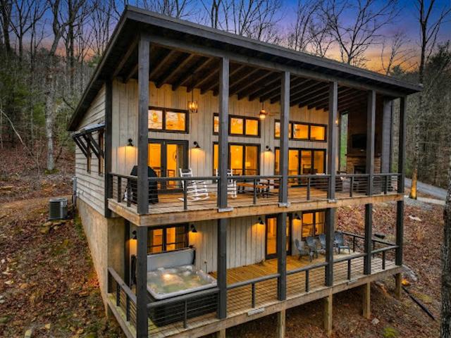 House for sale in Blue Ridge, Georgia