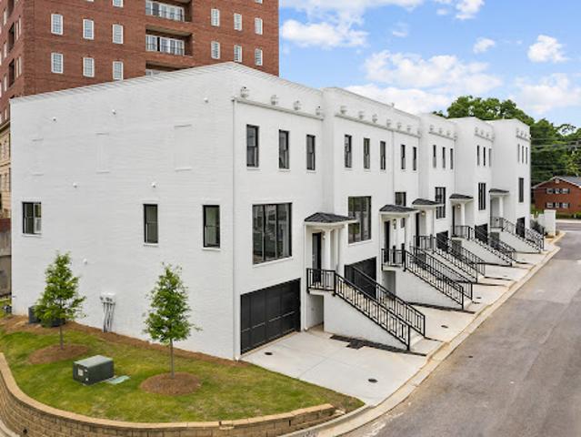 House for sale in Atlanta, Fulton County