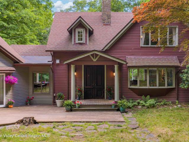 House for sale in Bearsville, New York