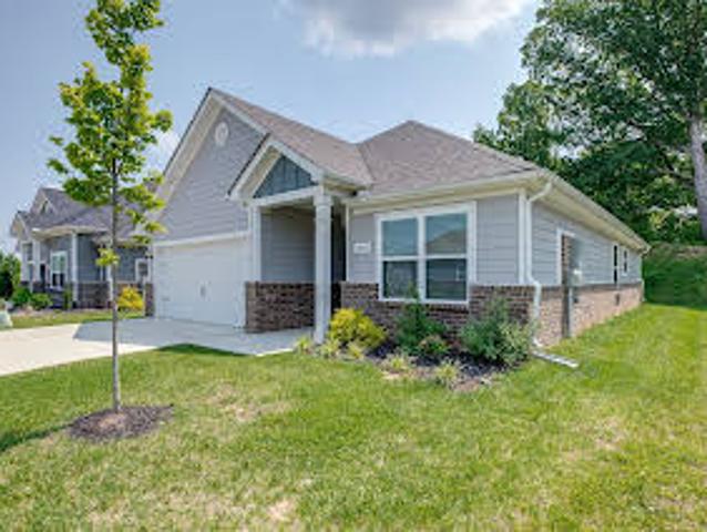House for sale in Dickson