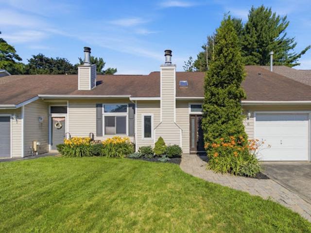 House for sale in Saratoga, New York