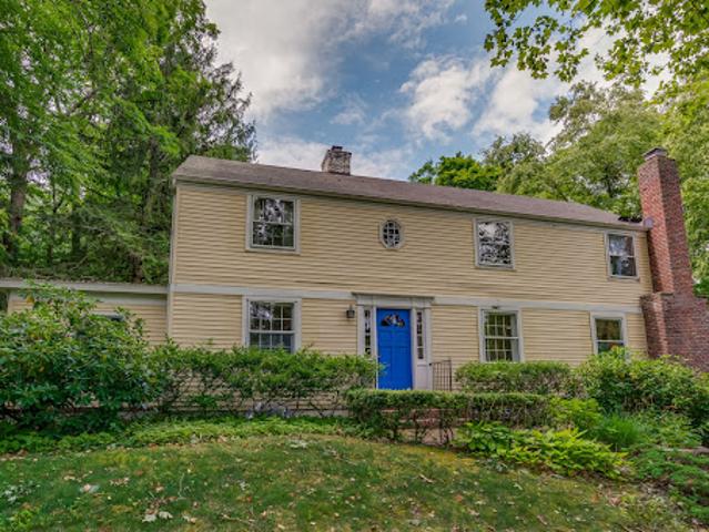 House for sale in Huntington, New York