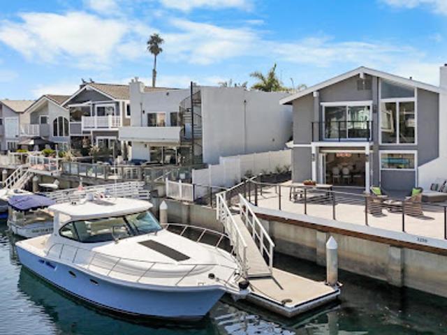 House for sale in Oxnard, Ventura County