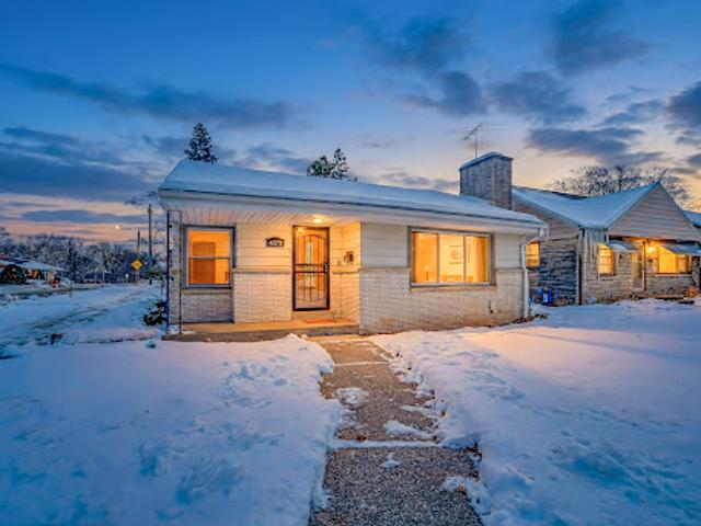 House for sale in Milwaukee, Wisconsin