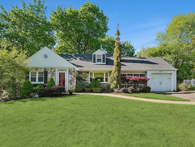 House for sale in Passaic, New Jersey