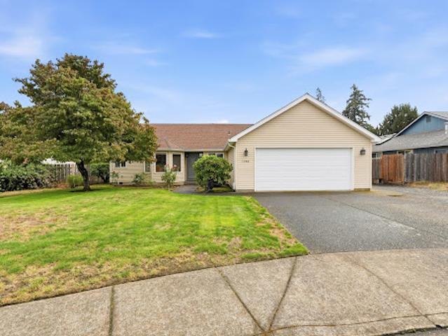 House for sale in Oregonia