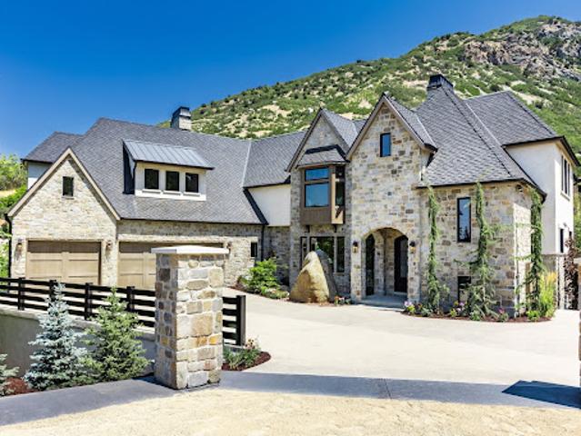 House for sale in Sandy, Utah
