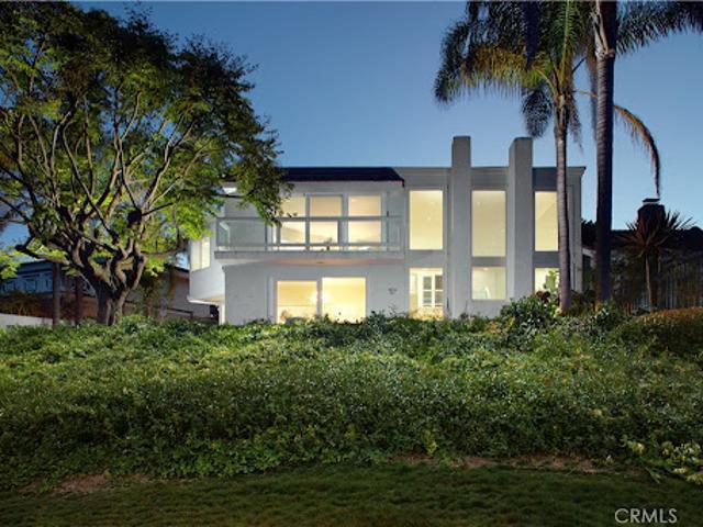House for sale in Corona Del Mar, California