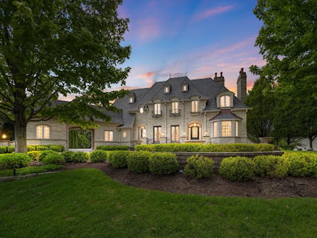 House for sale in Oak Brook, Illinois