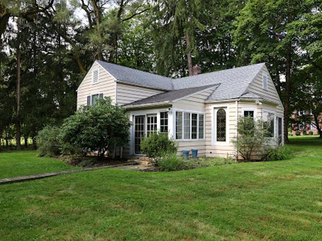 House for sale in Hopewell, New Jersey