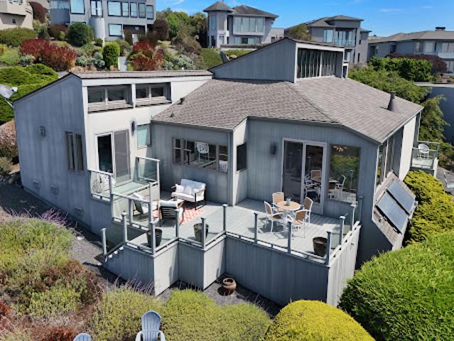 House for sale in Bodega Bay, California