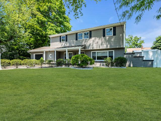 House for sale in Monmouth, New Jersey