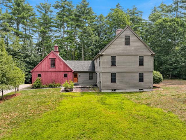House for sale in New Hampshire
