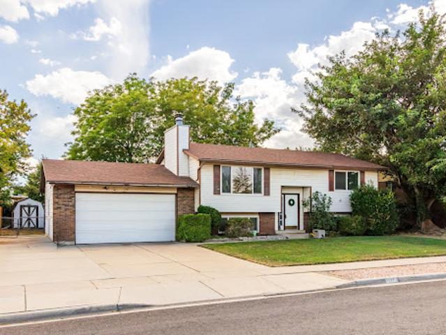 House for sale in West Valley City, Utah