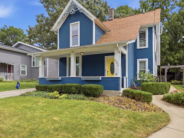 House for sale in Illinois