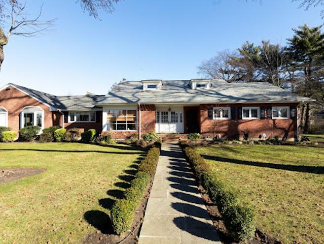 House for sale in Garden City, New York