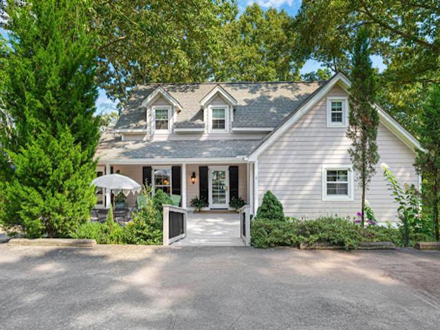 House for sale in Hartwell, Georgia