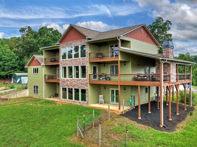 House for sale in Mineral Bluff, Fannin County