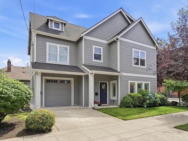House for sale in Oregonia