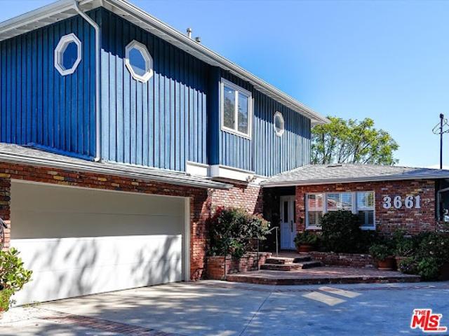 House for sale in Studio City Neighborhood Council District, Canoga Park