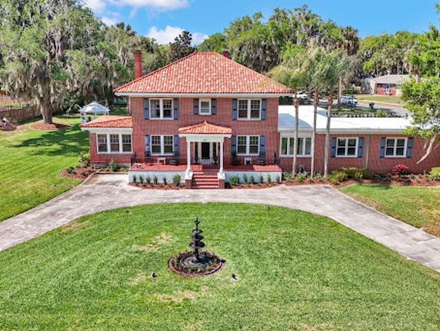 House for sale in Leesburg, Florida