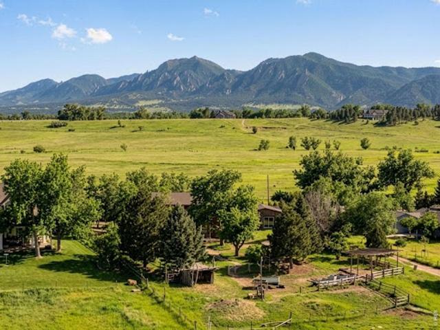 House for sale in Boulder, Boulder County