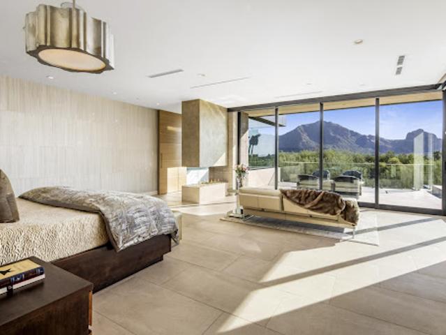House for sale in Paradise Valley, Arizona