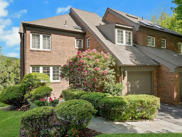 House for sale in Ardsley, New York