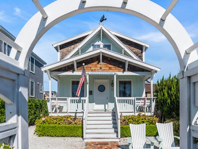 House for sale in Monmouth, New Jersey