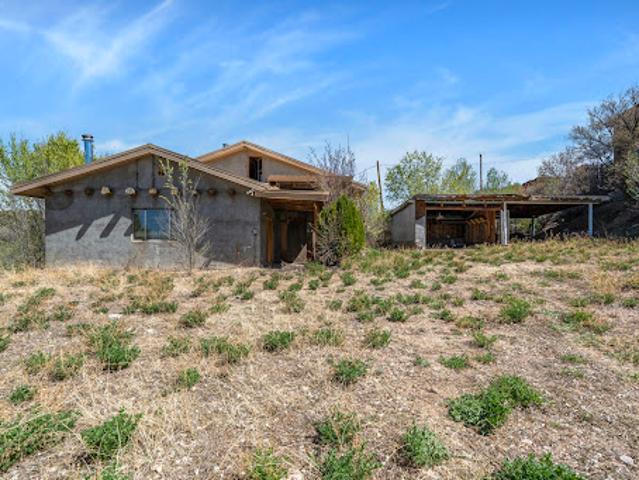 House for sale in New Mexico
