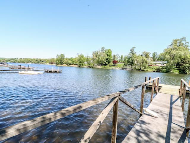 House for sale in Brookfield, Connecticut
